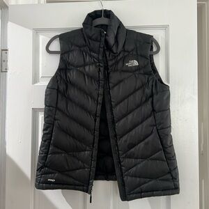 Black Northface Vest